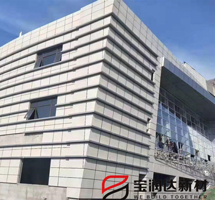 外墻保溫裝飾一體板應(yīng)用商丘人民醫(yī)院項(xiàng)目